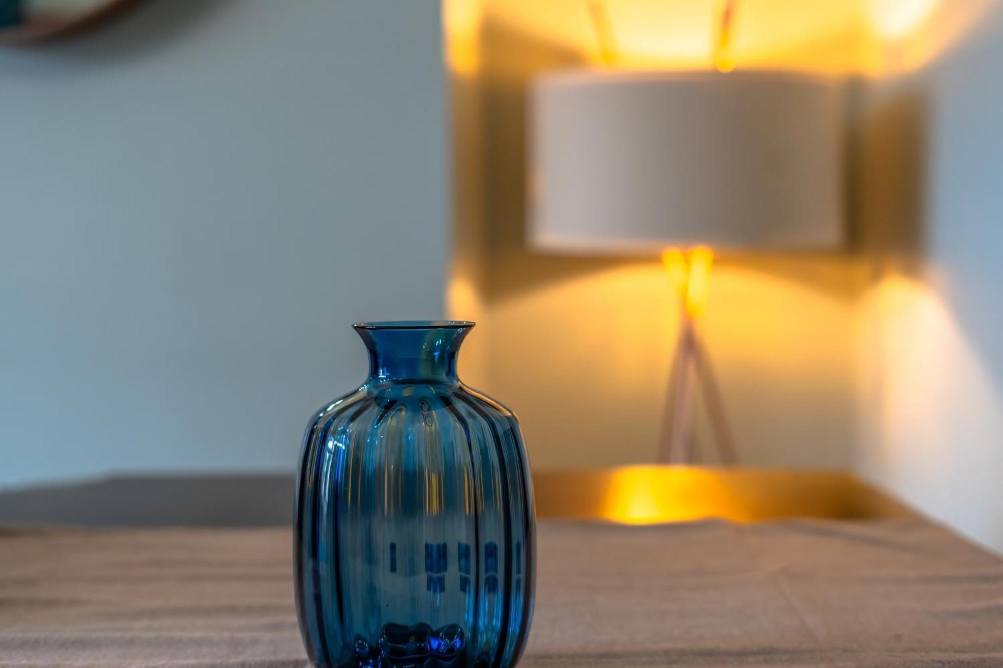 Modern Serviced Apartment: Views Of Village Center Bristol Eksteriør billede